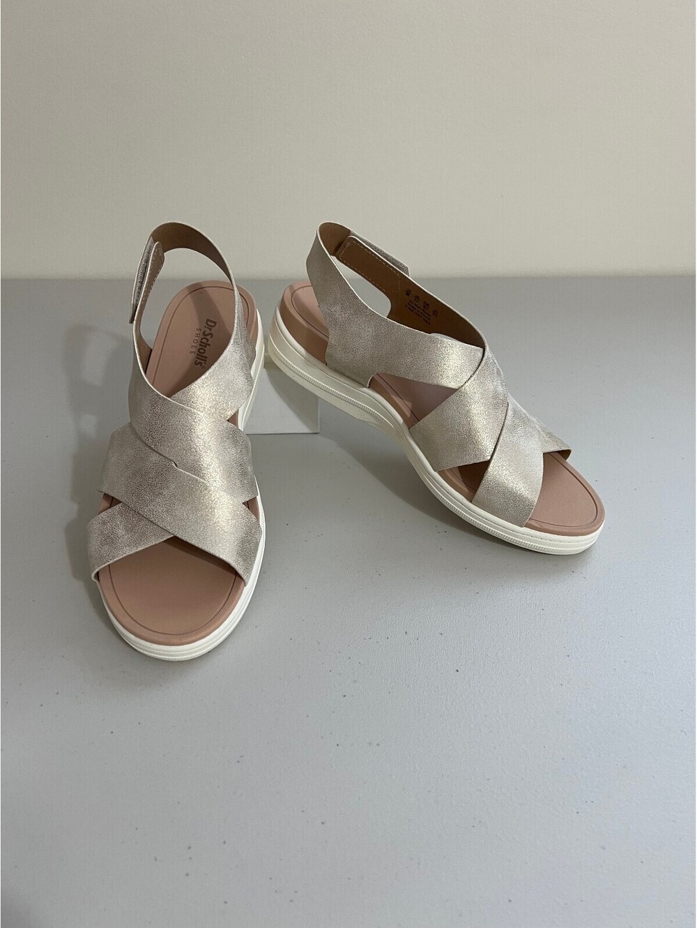 Dr. Scholl S Women S Time Off Sea Wedge Sandal Light Gold 8M